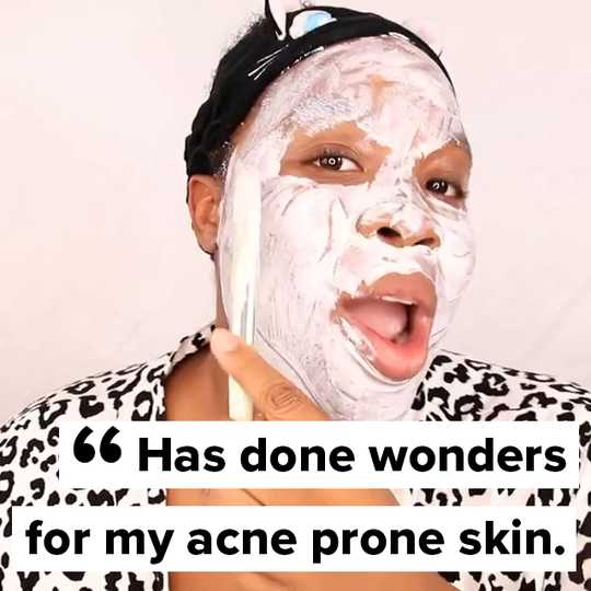 Video of @shundaraa applying the 001-Pu Purifying Facial. Quote in caption: 