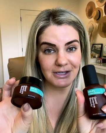 @lauren.erro holds a bottle of 001-Pu Purifying Face Cream and a jar of 001-Pu Purifying Facial into camera